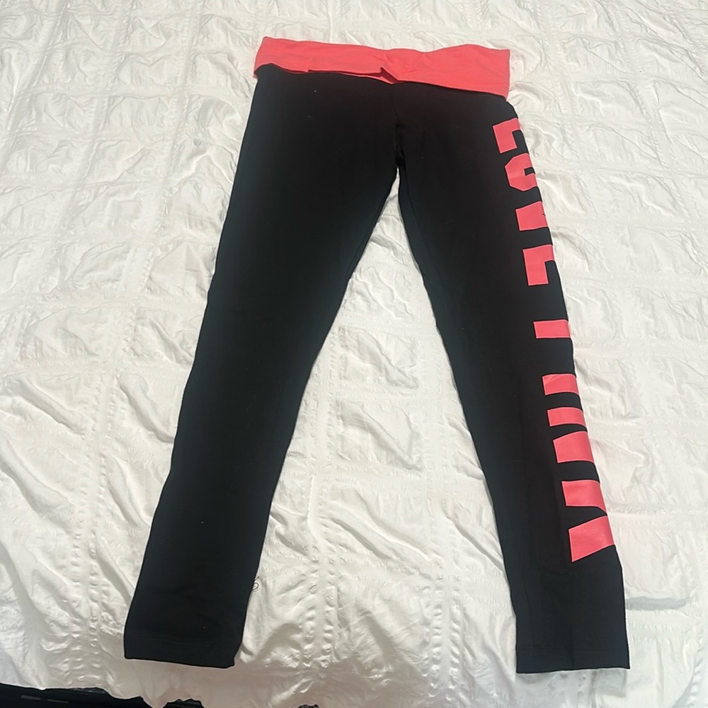 Pink brand leggings